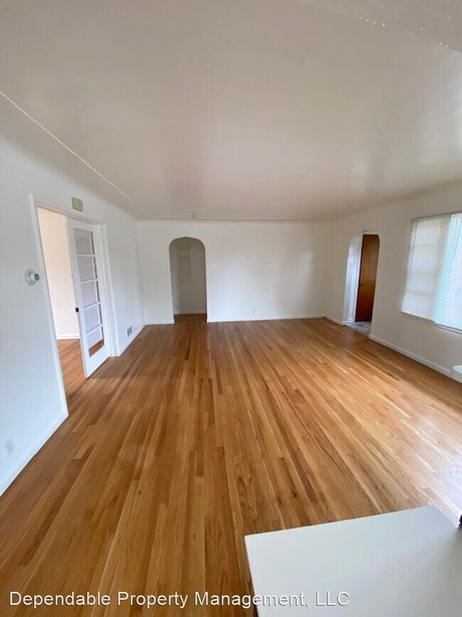 Building Photo - 6 br, 2 bath House - 2100 10th Street Road