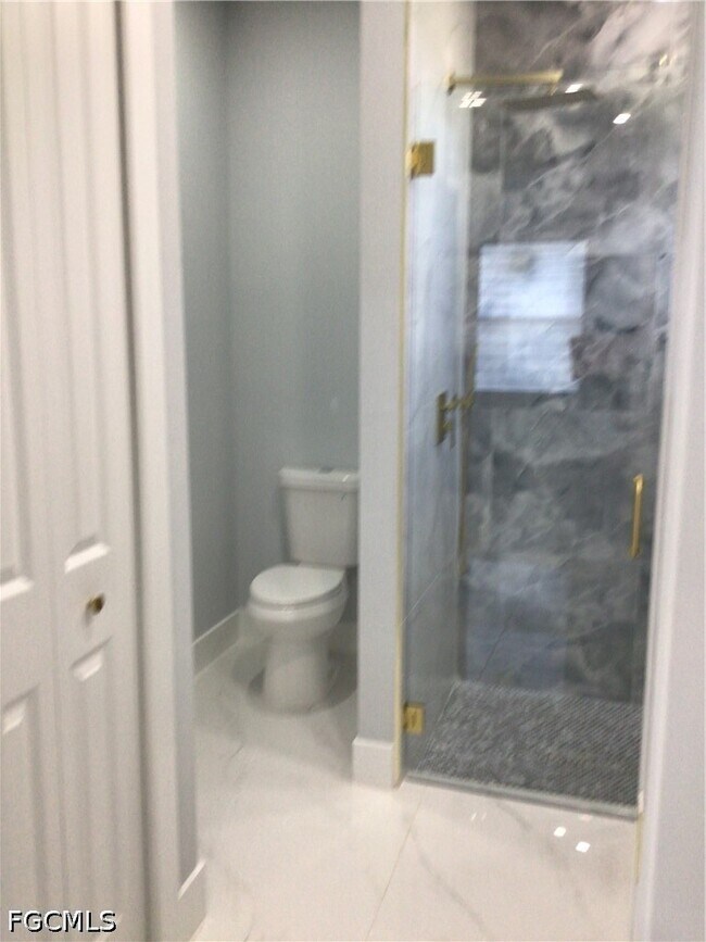 Building Photo - 3311 42nd St SW