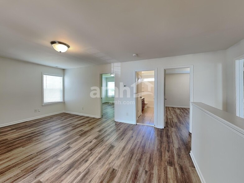 Building Photo - 16531 Falconry Way
