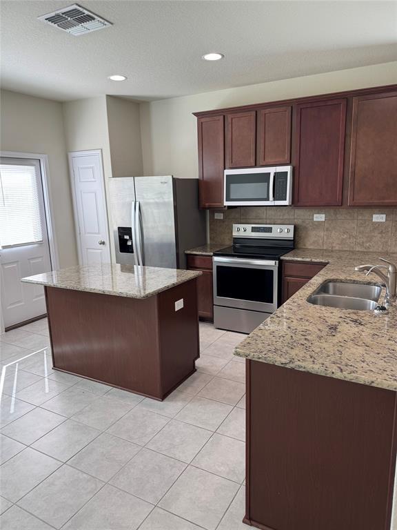 Building Photo - 351 Mistflower