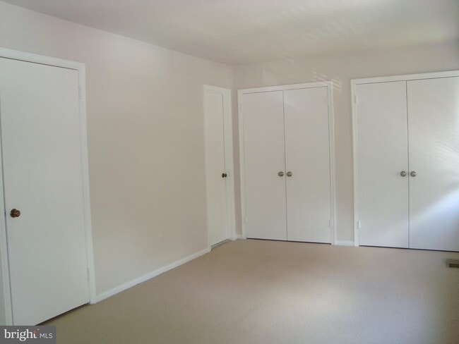 Building Photo - 7813 Heatherton Ln