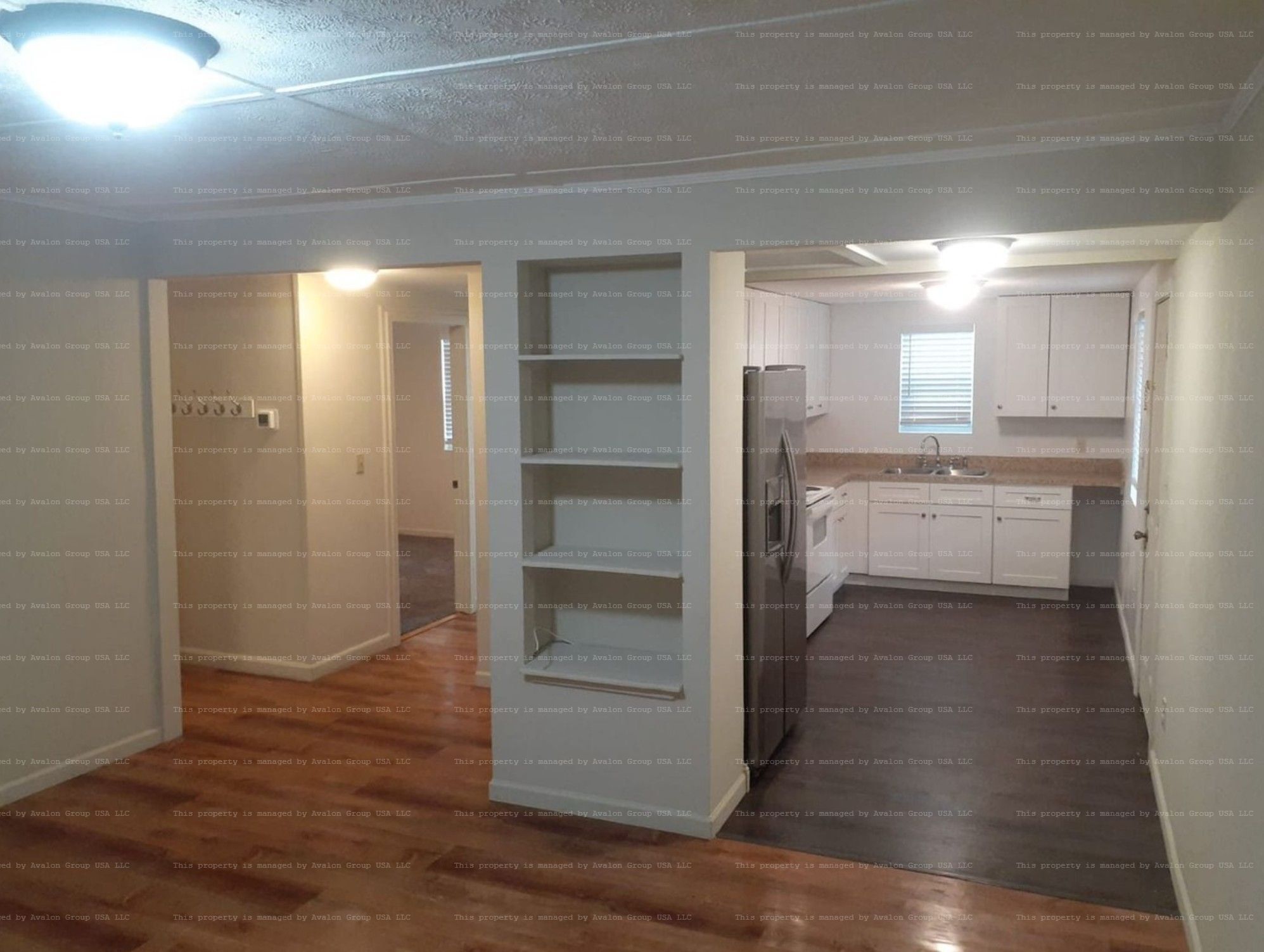 Building Photo - 306 Celery Ave S