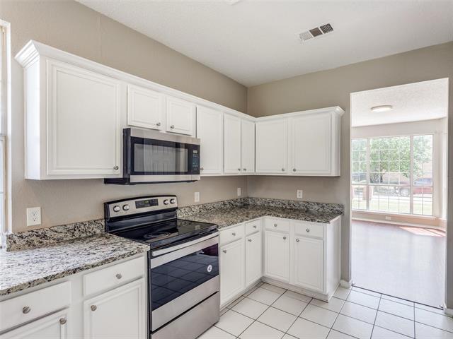Building Photo - 4713 Park Downs Dr