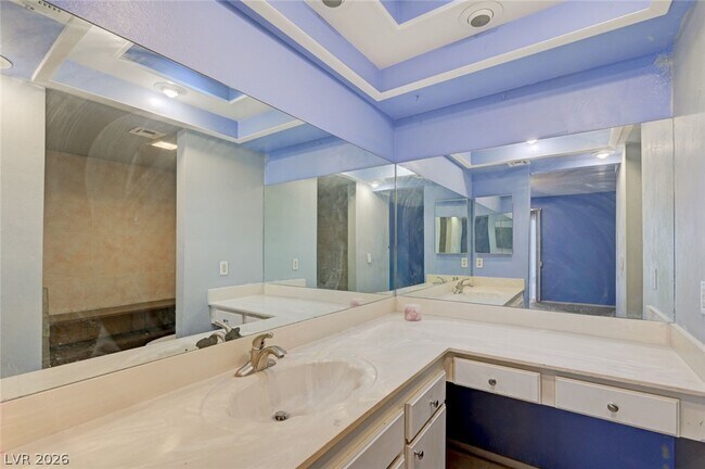 Building Photo - 3518 Blackstone St