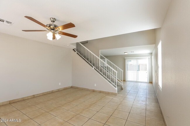 Building Photo - 2843 S 63rd Ln