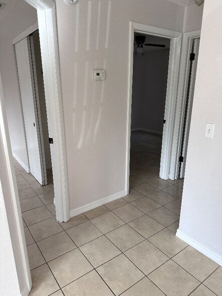 Building Photo - 15914 Winner Ln