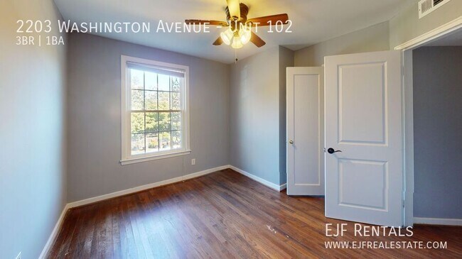 Building Photo - 2203 Washington Ave