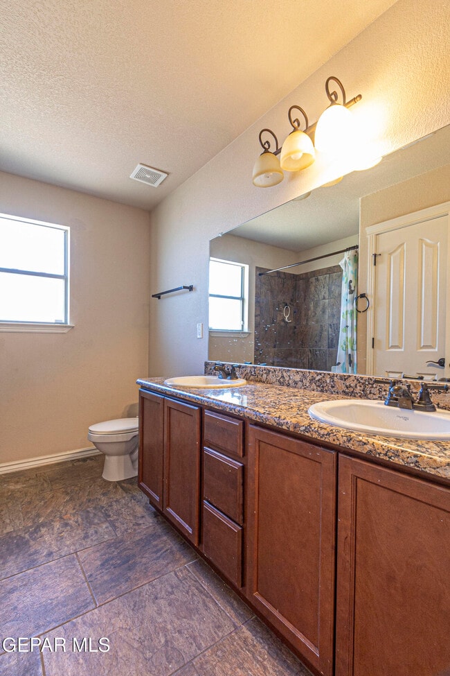 Building Photo - 7341 Black Sage Dr