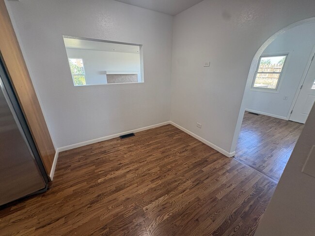 Building Photo - 881 Co Rd 11
