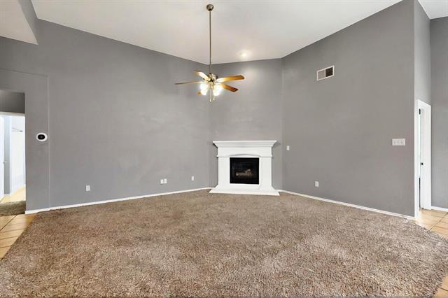 Building Photo - 9533 Willow Branch Way