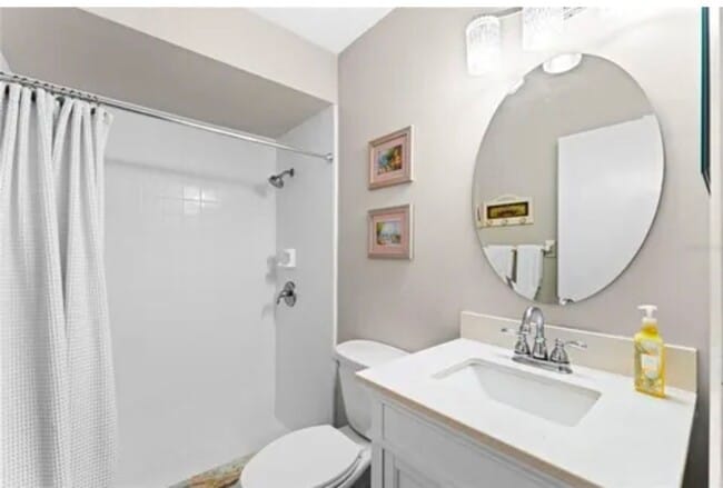 Building Photo - GORGEOUS 2 BEDROOM / 2 BATH VILLA (WINTER ...