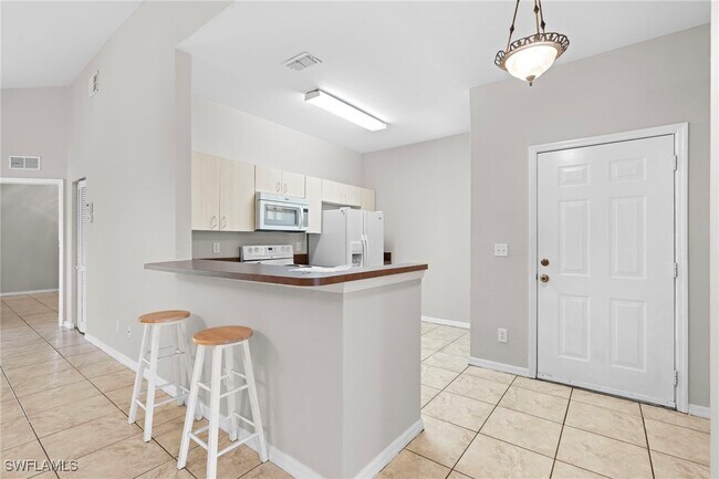 Building Photo - 4191 Bellasol Cir