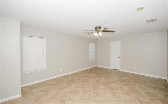 Building Photo - 2152 Royal Acres Trail