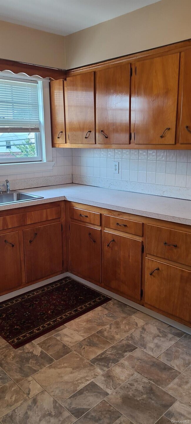 Building Photo - 22-22-149 149th St