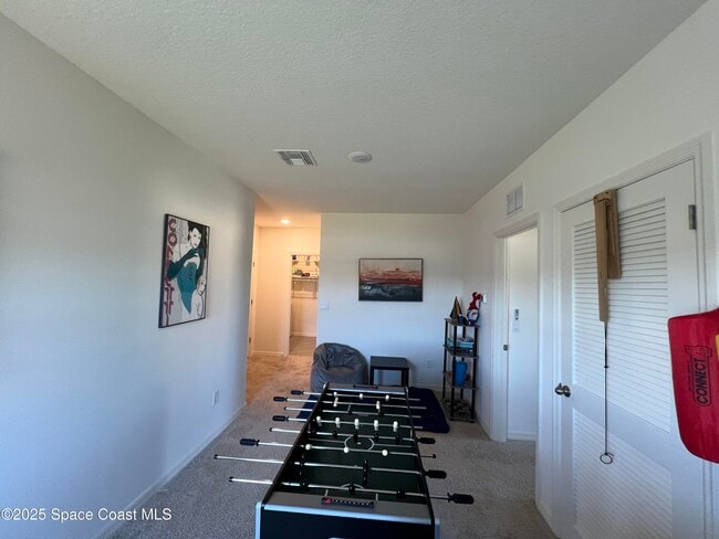 Building Photo - 976 Trinity St