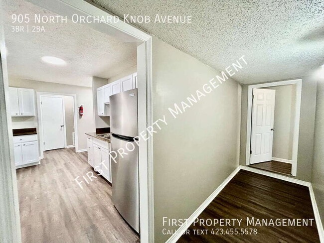 Building Photo - 905 N Orchard Knob Ave