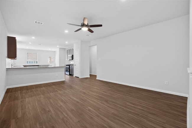 Building Photo - 13320 Burbot Dr