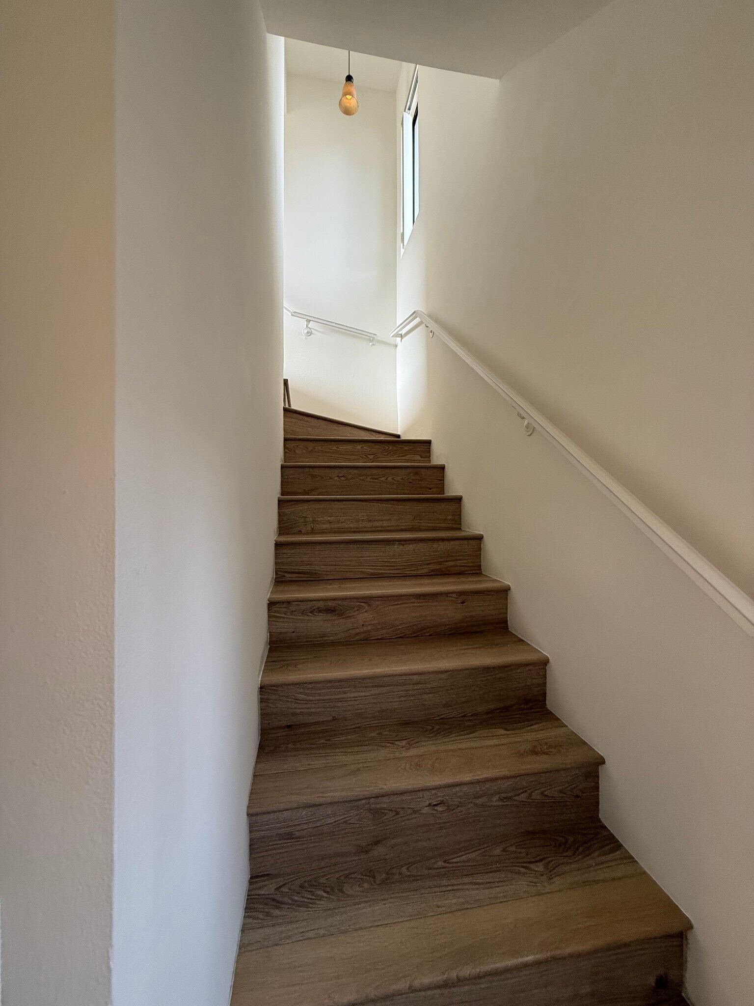 Stairs - 10330 Riverside Dr