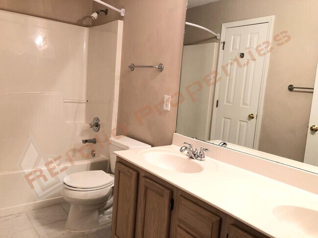 Building Photo - Elegant 4 Bedroom 2.5 Bath House w/ Primary Suite on 1st Floor + a Fenced-in Backyard @ Park Vill...