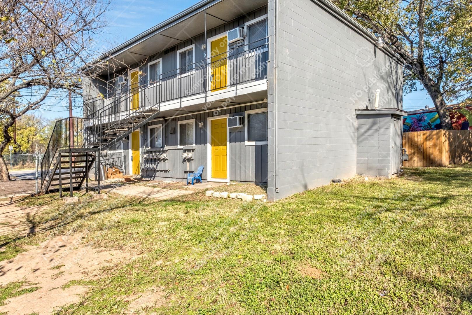 Building Photo - 903 Springdale Rd