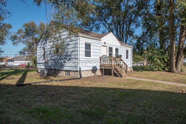 Building Photo - 1209 Logan St