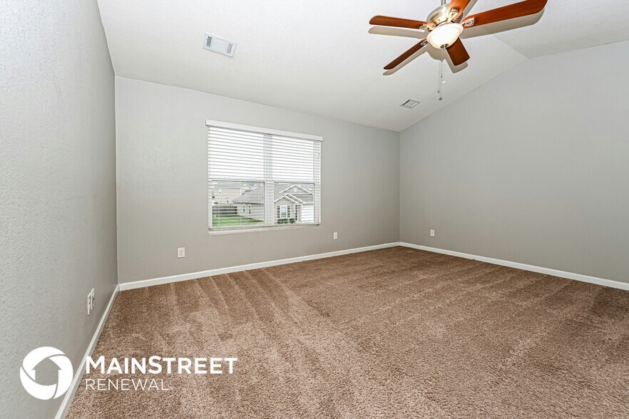 Building Photo - 2509 Queen Bee Dr