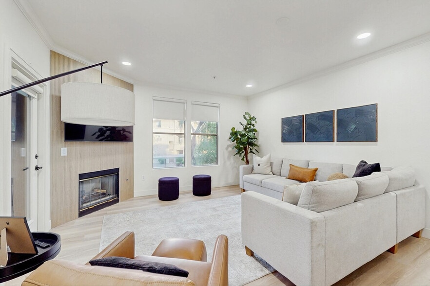 Building Photo - 19777 N 76th St