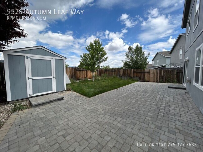 Building Photo - 9575 Autumn Leaf Way