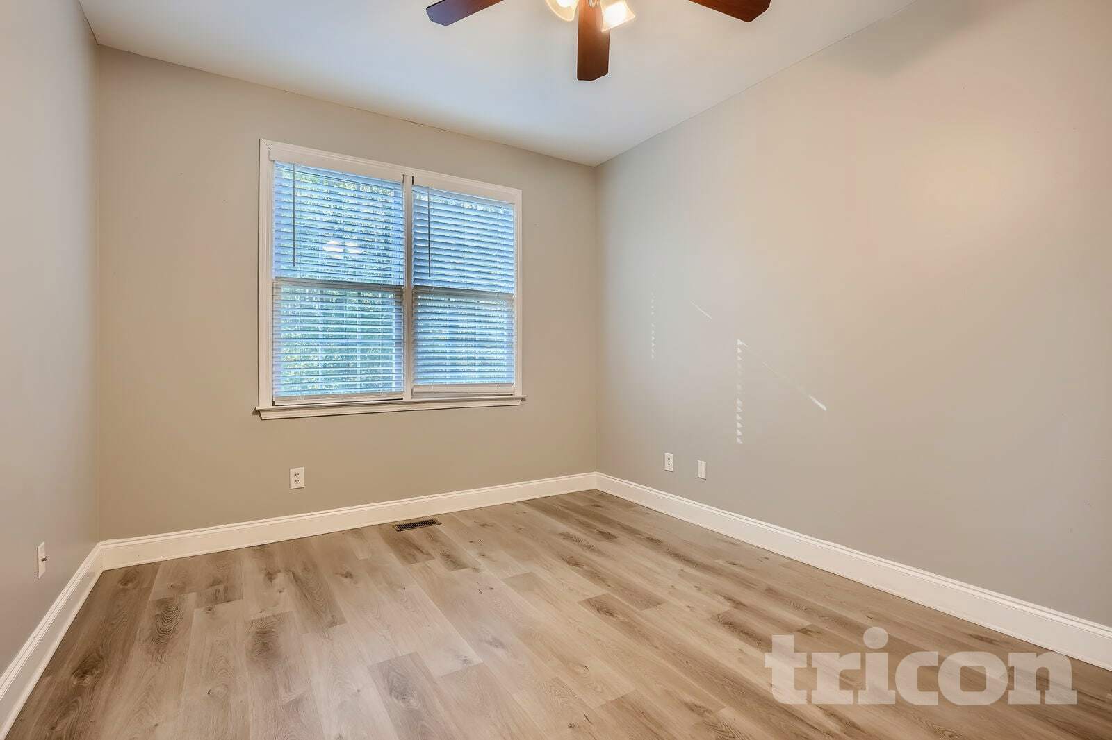 Building Photo - 22 Vinings Lake Dr SW