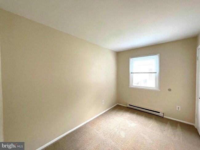 Building Photo - 21339 Brighton Ave