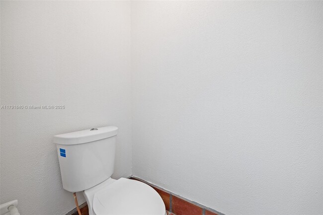 Building Photo - 14531 Hampton Pl