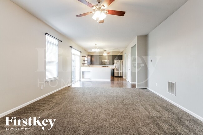 Building Photo - 10463 Hunters Crossing Blvd