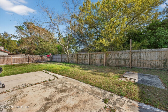 Building Photo - 13142 Annandale Dr S
