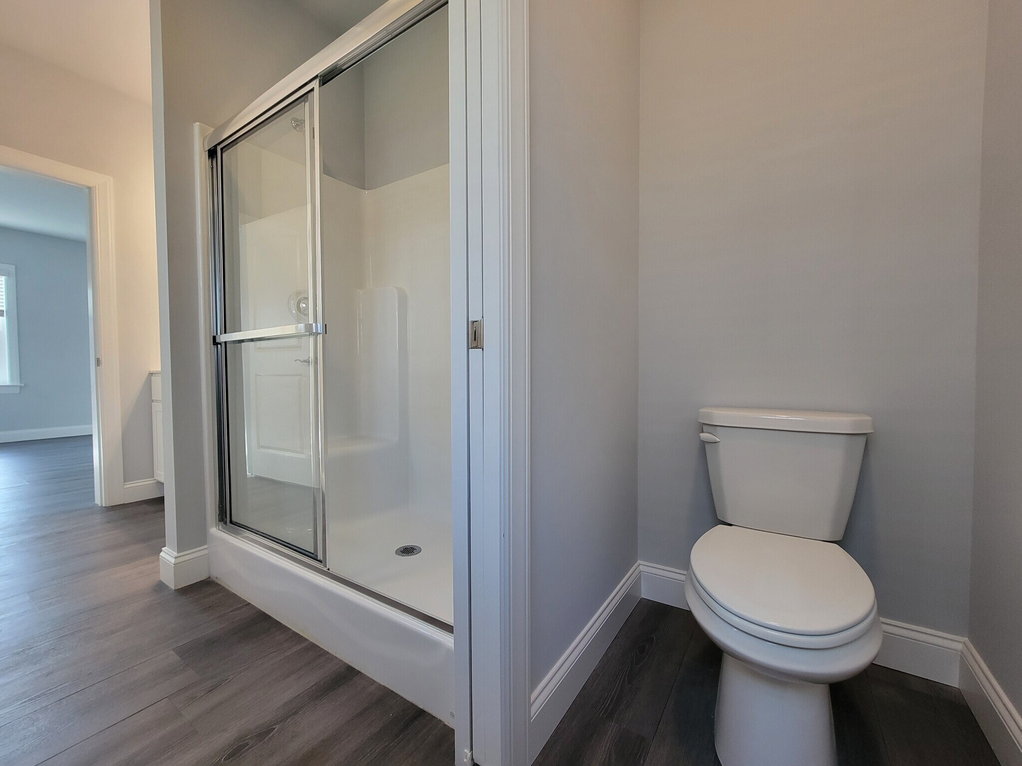 Building Photo - 213 Buckton Dr