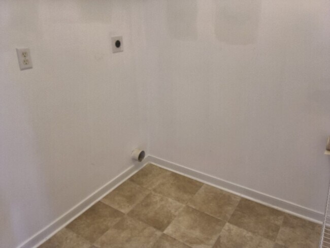 Building Photo - Chesterfield-Midlothian-Ashbrook Subdivision-Cosby High 4 Bed