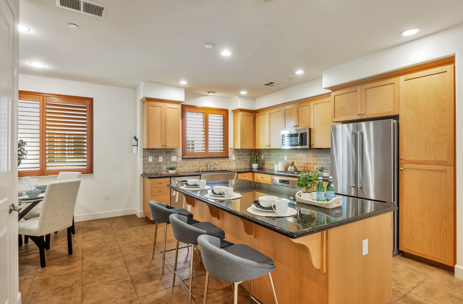 Building Photo - 5211 S Esprit Loop