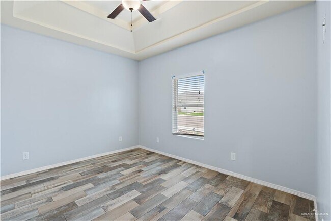 Building Photo - 13 Teague Ave