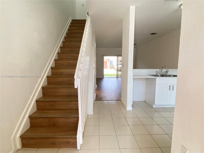 Building Photo - 17347 NW 7th Ave