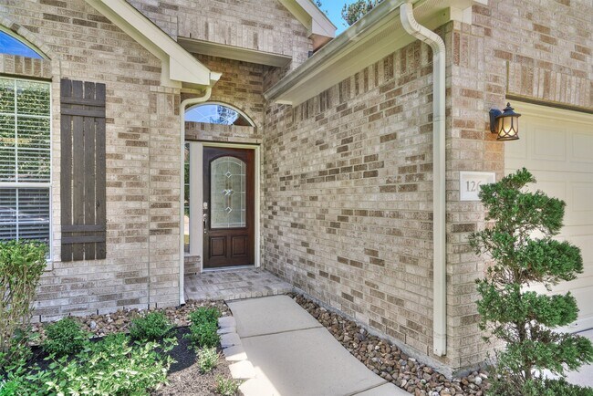 Building Photo - 126 S Regan Mead Cir