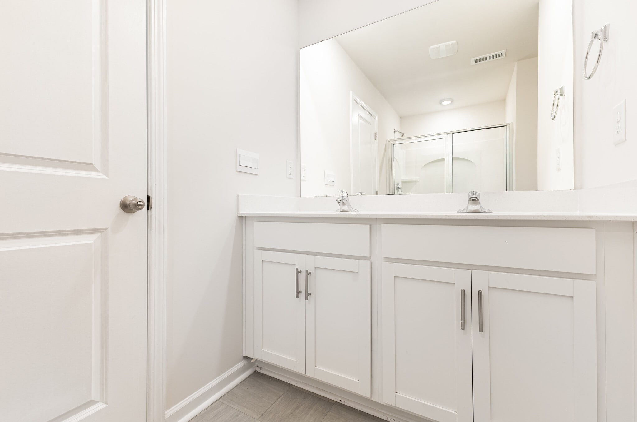 Building Photo - 7619 Nolen Farm Dr