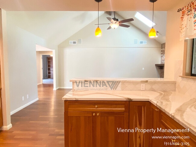 Building Photo - 3539 Buckskin Ct