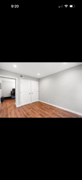 Building Photo - 745 E Bradley Ave