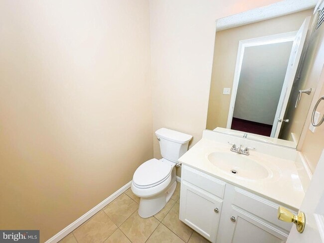 Building Photo - 4826 Buxton Cir