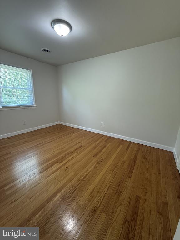 Building Photo - 427 Ridgemore St