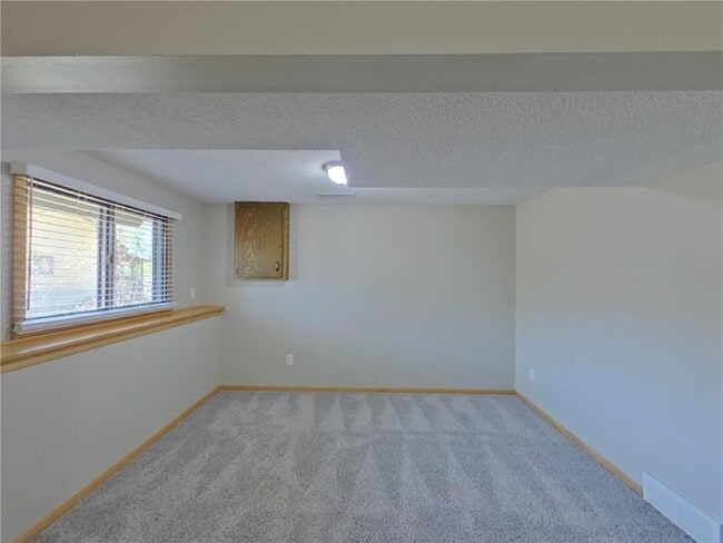 Building Photo - 10830 34th Ave N