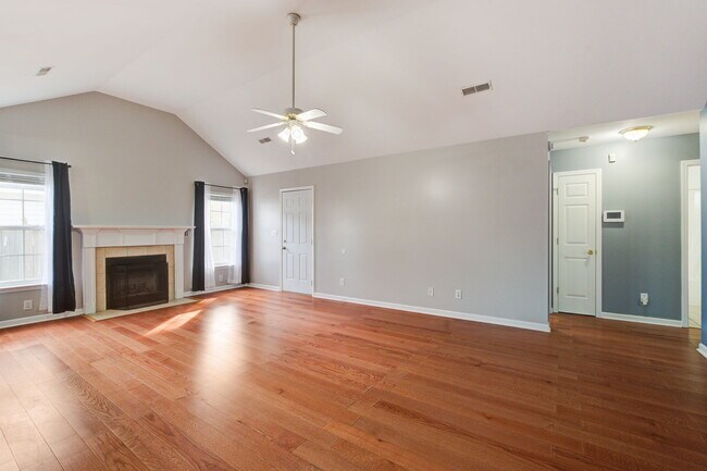 Building Photo - 7856 High Maple Cir