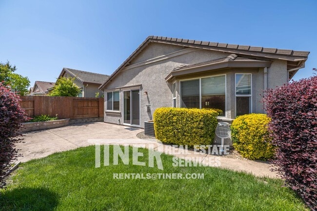 Building Photo - Introducing a charming new home in Folsom