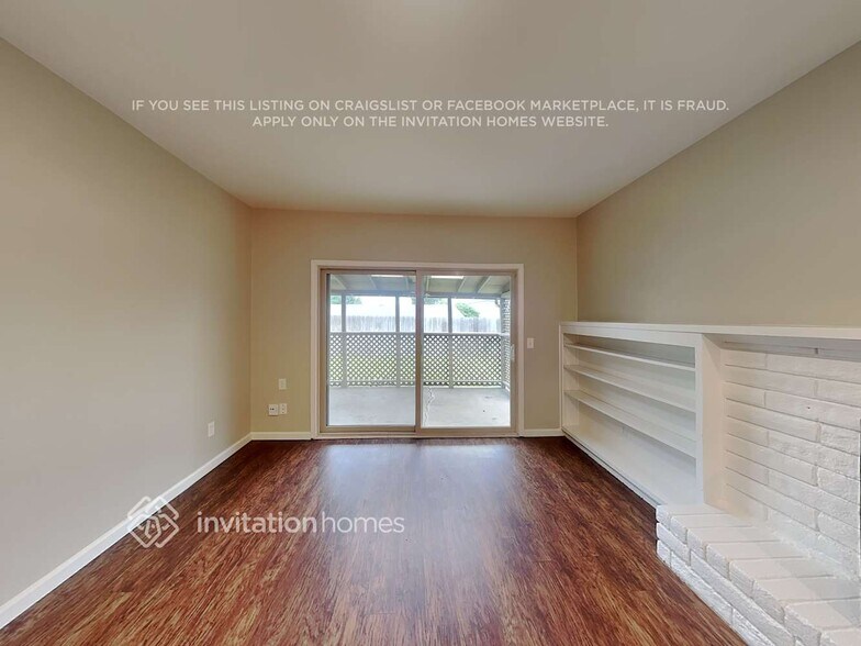 Building Photo - 1036 Breton Dr