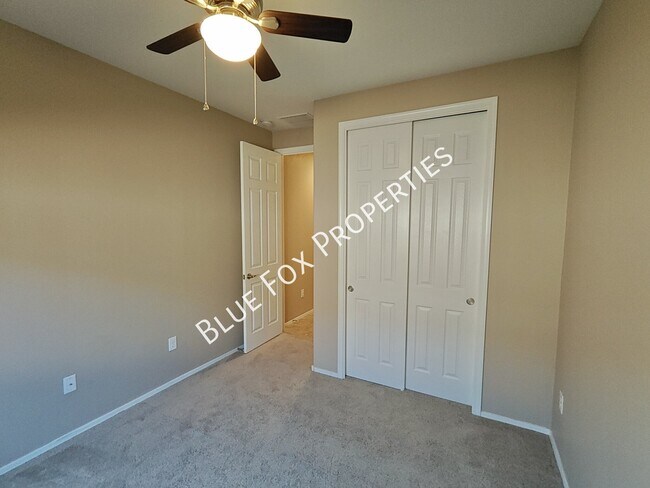 Building Photo - 11445 E Vail Crest Dr