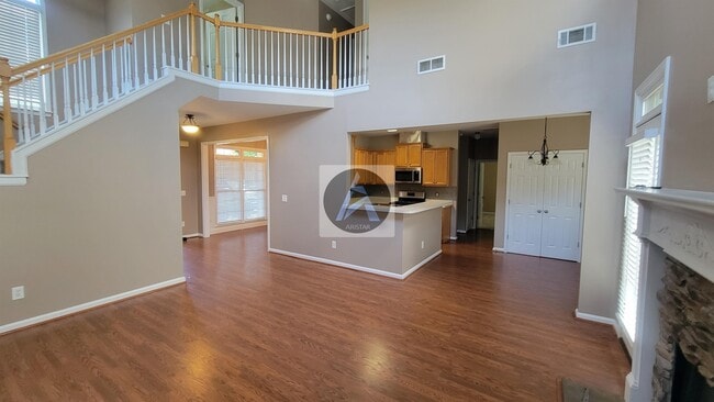 Building Photo - 223 Elmbrook Ln